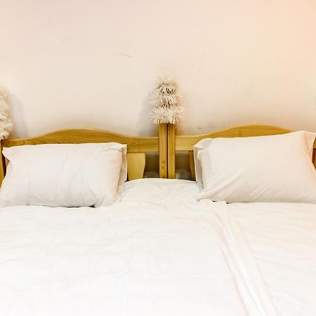 Hostel Best Time Lviv Exterior foto