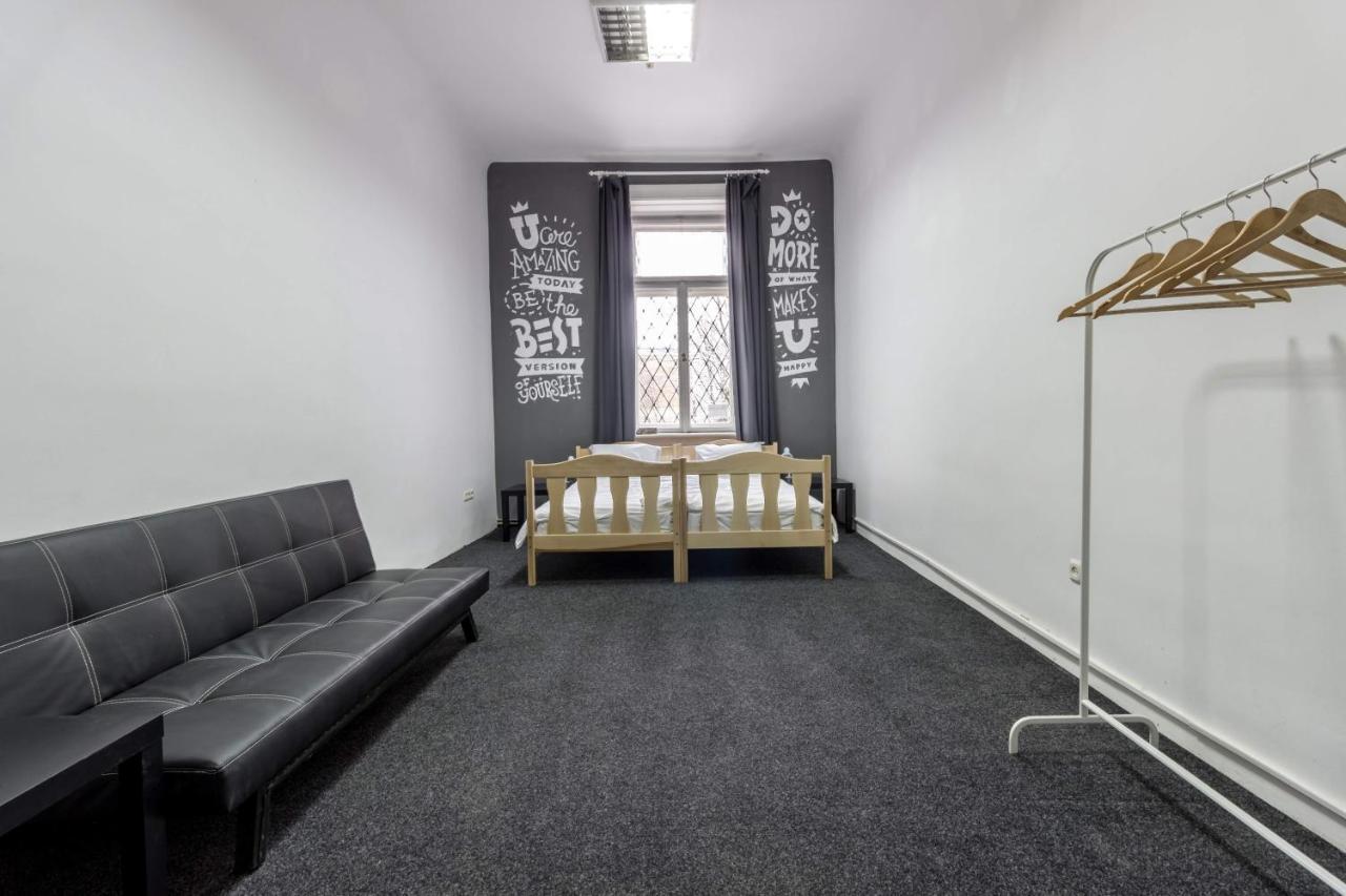 Hostel Best Time Lviv Exterior foto